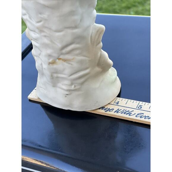 Vintage Colonial Bisque Figurine Victorian Style Man Playing Violin - Picture 8 of 14